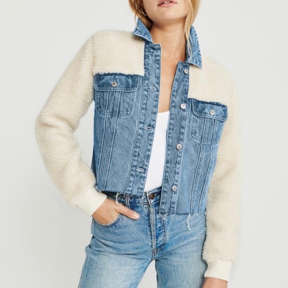 Abercrombie & Fitch Jackets & Blazers - Abercrombie & Fitch Cropped Oversized Denim Jacket